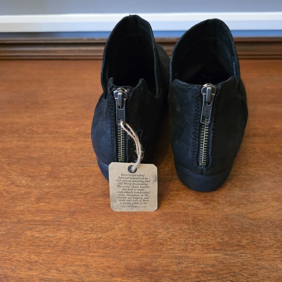 NWT Born Benna Black Suede Bootie - Picture 2 of 5